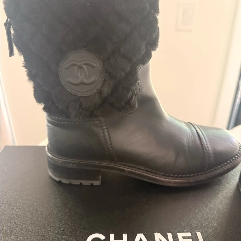 Authentic Chanel Black Cuff Boots - Picture 2 of 7
